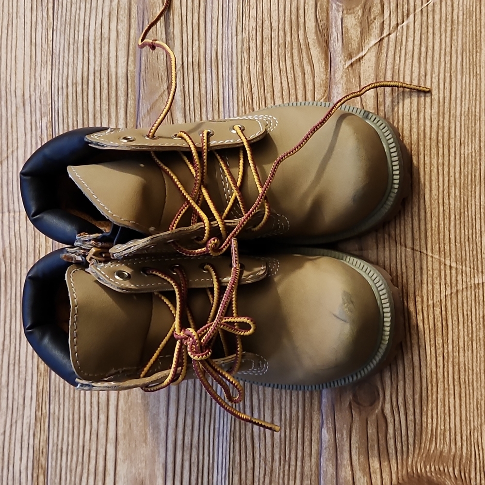 EUC Smartfit Waterproof Workboots/Hikers w/side zippers